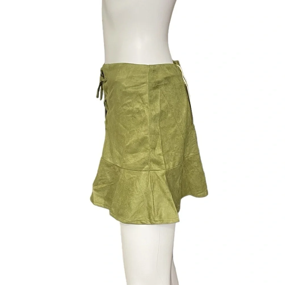 Blushing Heart Green Mini Skirt New